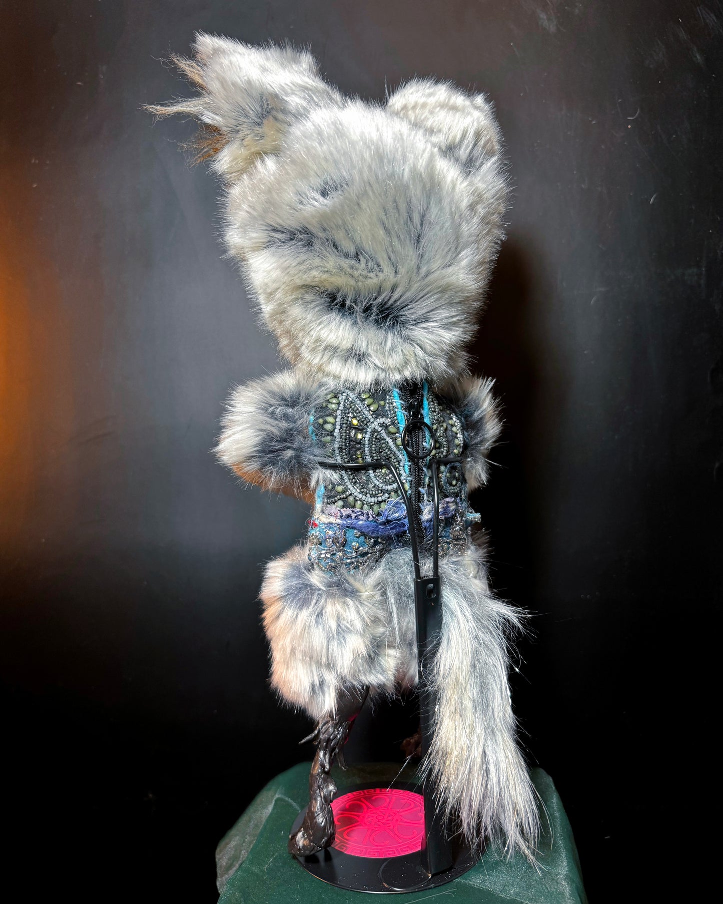 Wolf Poppet - Silver