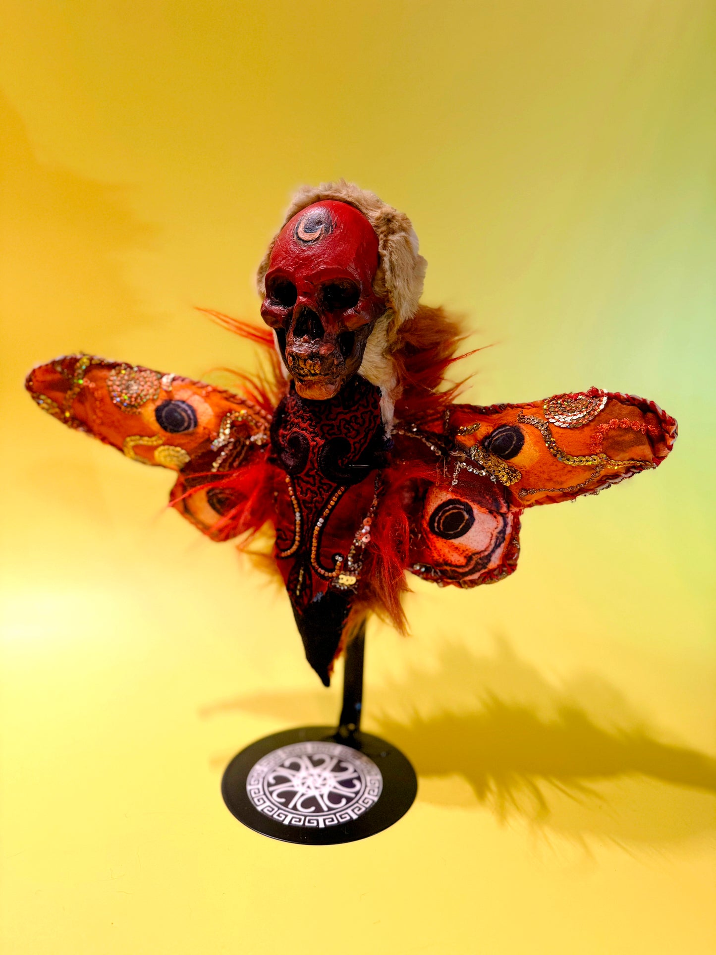 Moth Poppet - Emperor Moth (Saturnia pyri)