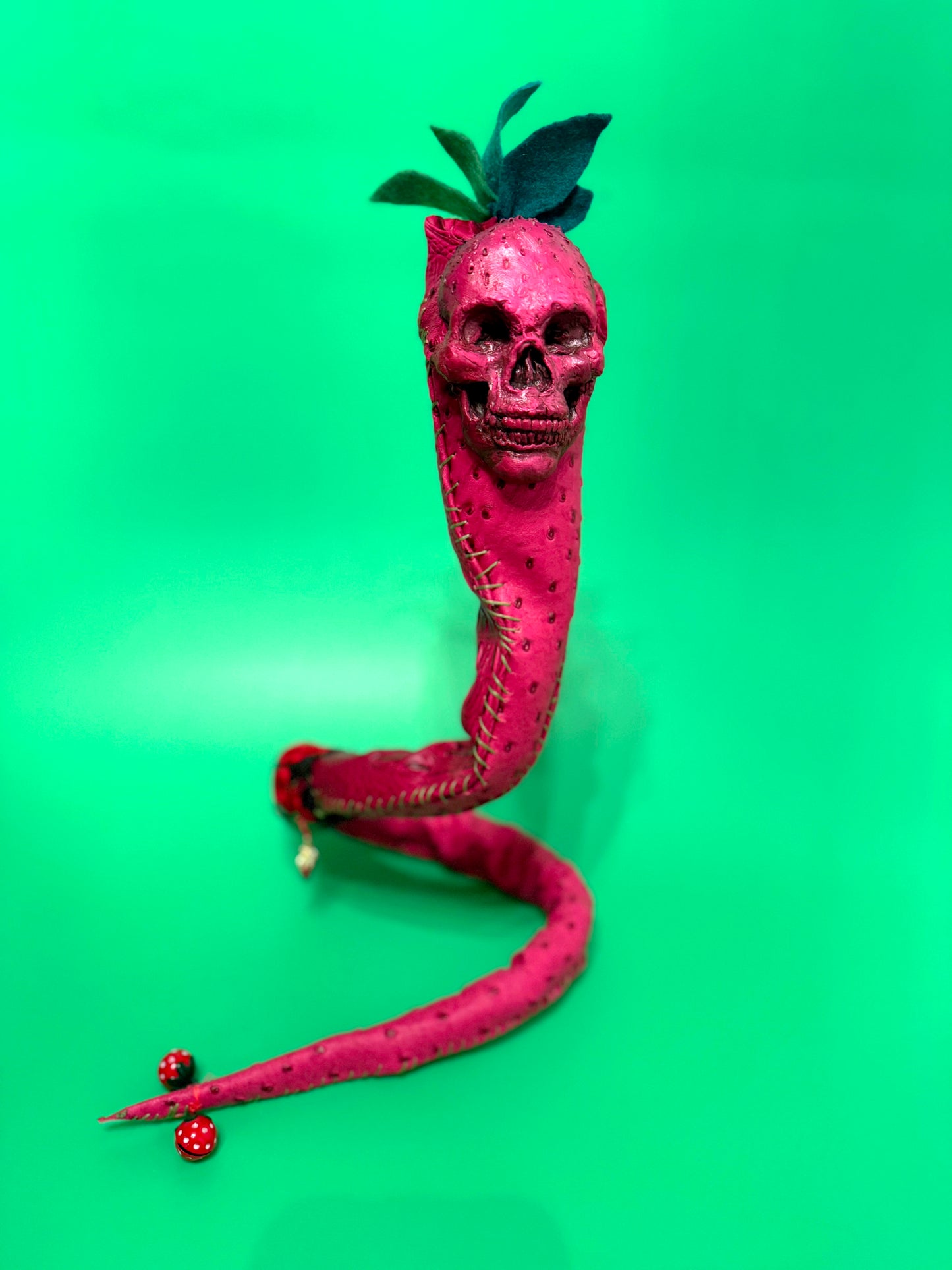 Strawberry Snake II Poppet